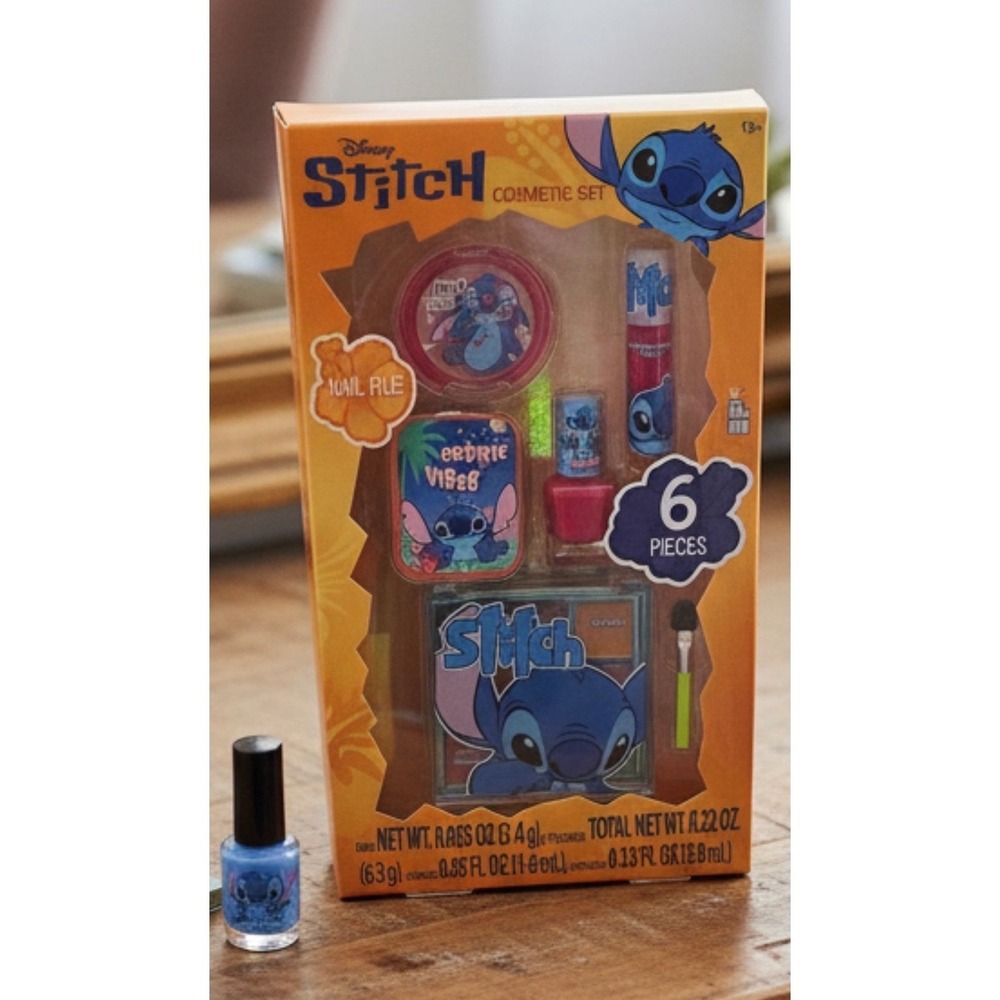 Disney Lilo & Stitch 6 Piece Cosmetic Makeup Set Eyeshadow Lip Gloss Nail Polish